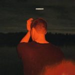 Trevor Daniel – Falling