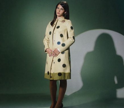 SIENNA SPIRO - Die On This Hill