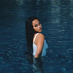 Zee Nxumalo - Mamma ft. Skillz & Sykes