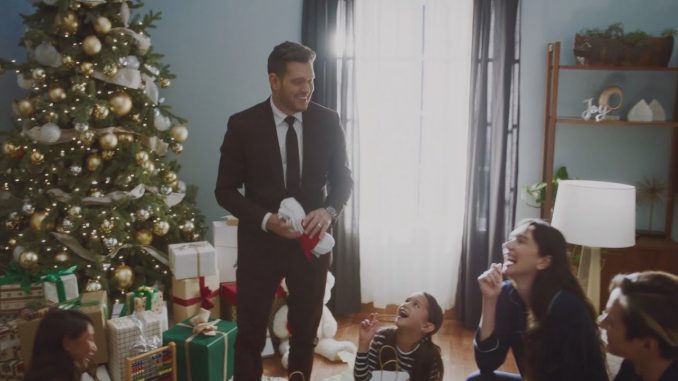 Michael Bublé - It's Beginning to Look a Lot like Christmas